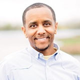 Stephen Saunders, Owner of Saunders Music Company
